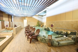 RAKU SPA Station 武蔵小金井